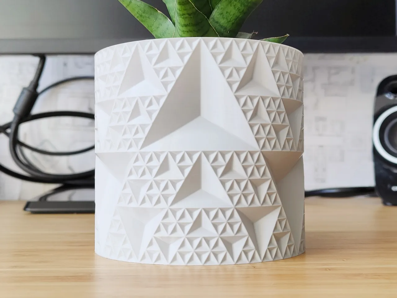 Fractal Triangle Vase
