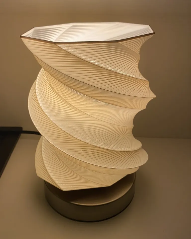 Twist Lamp